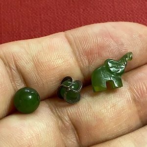 🖤14K 💕Jade single earrings